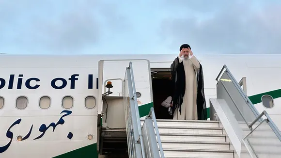 After ‘productive discussions,’ Iranian President Raisi concludes Pak visit