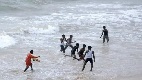 13 tourists including Russian woman saved from drowning off Goa beaches
