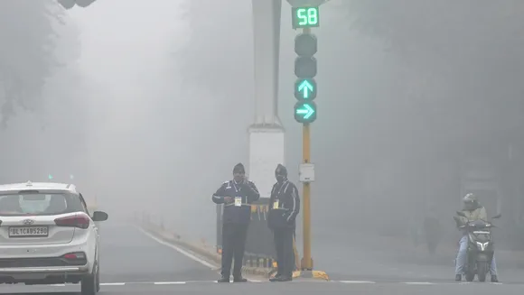 Delhi records chilly morning with minimum temperature at 5.2°C