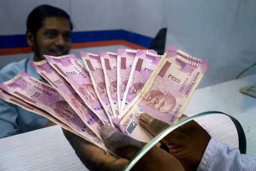 RBI defends before Delhi HC Rs 2000 banknote exchange exercise