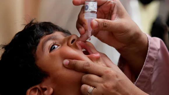 2 injured in attack on anti-polio team in northwest Pakistan