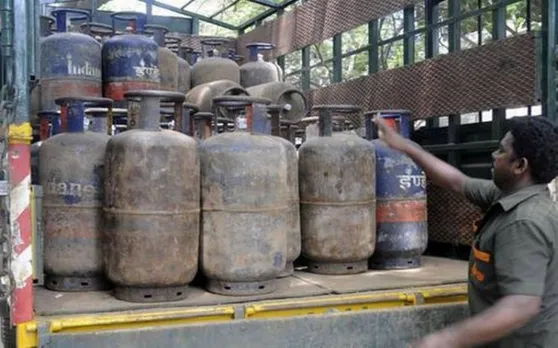 Commercial LPG price cut by Rs 198; no change in ATF rate