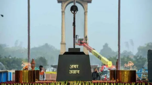 Visitors miss iconic 'Amar Jawan Jyoti' at India Gate