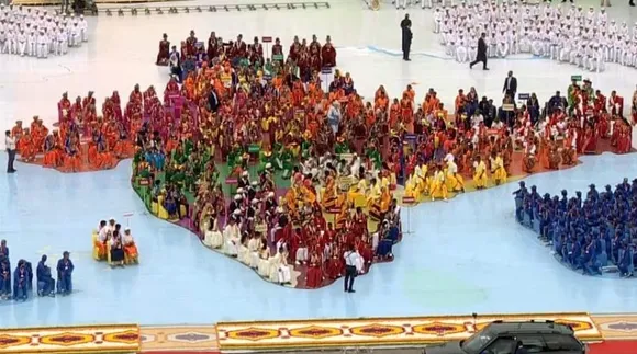 NCC cadets make a map of India with people from all states