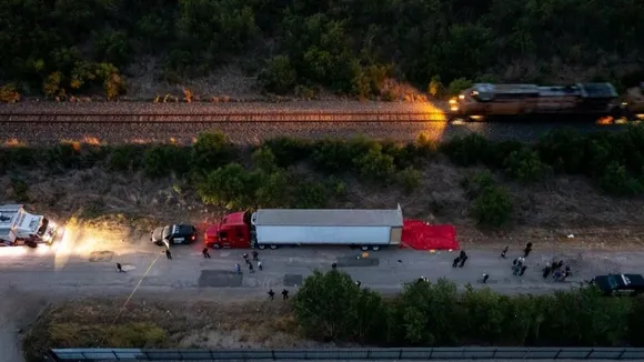 46 dead after trailer carrying migrants found in San Antonio; 16 hospitalised