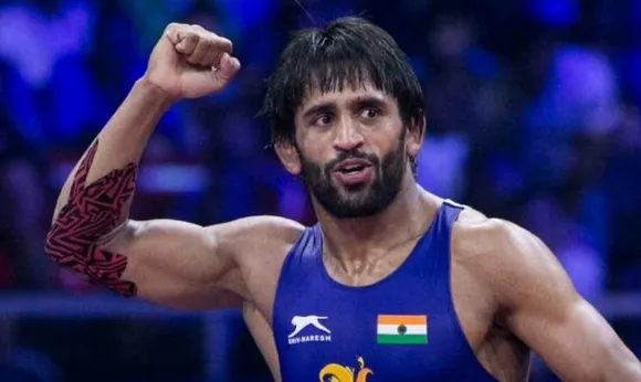 Bajrang Punia moves to quarterfinals with dominating 'by fall' win over Bingham