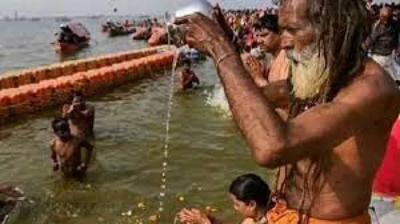 Over 3.40 lakh people take holy dip in Ganga in Prayagraj