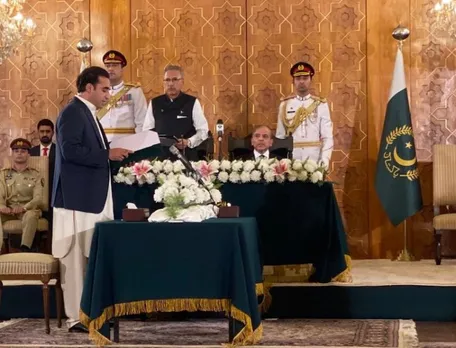 Bilawal Bhutto-Zardari takes oath as foreign minister