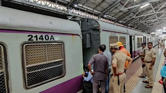 Technical problem delays local train services in Mumbai suburbs