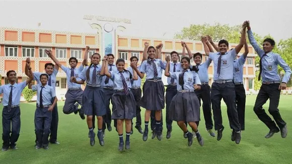 West Bengal: Girls outperform boys as WBBSE declares class 10 board results