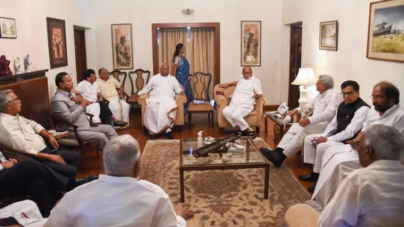 Opposition parties meet at Sharad Pawar's residence to discuss joint VP candidate