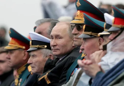 What is Vladimir Putin's next move in the face of Ukrainian battlefield victories?