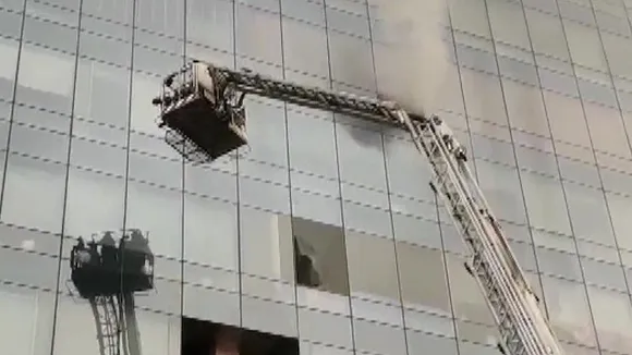 Fire breaks out at Global Foyer mall, several fire tenders on spot