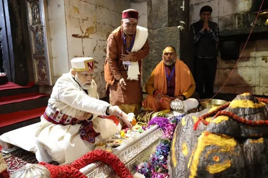 PM Modi reaches Badrinath temple after performing 'puja' at Kedarnath