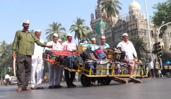 Mumbai's dabbawalas mourn Queen Elizabeth's demise, recall breakfast with her
