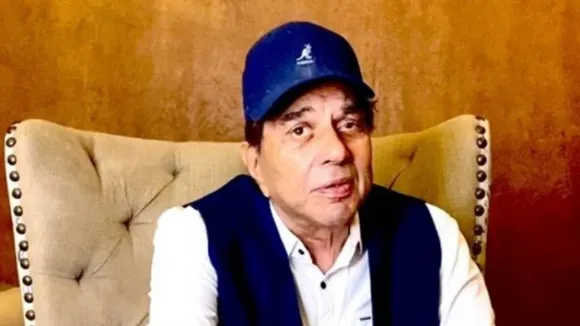 Dharmendra back home after hospitalisation for back pain