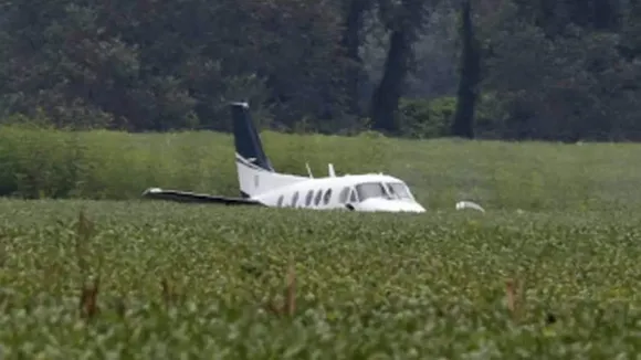 Pilot threatening to crash stolen plane into Walmart store in US city lands in a field, arrested