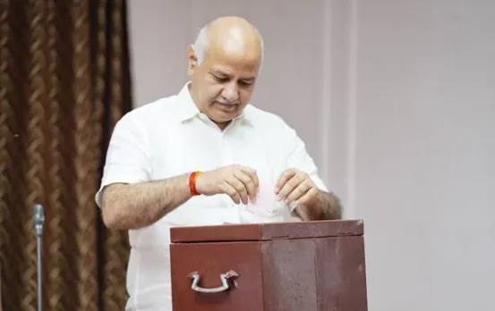 Voting begins at Delhi Assembly; Deputy CM Sisodia among early voters