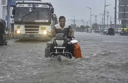 14 people killed after heavy rains in south Gujarat & Saurashtra; over 31,000 evacuated so far