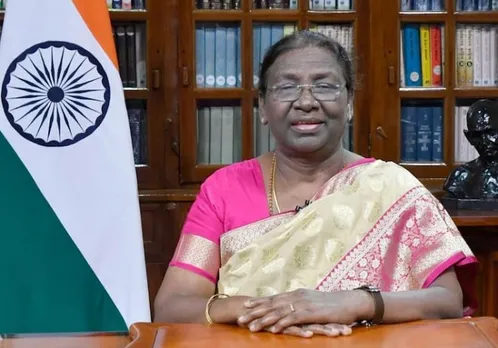 President Droupadi Murmu arrives in Kolkata for 2-day Bengal visit