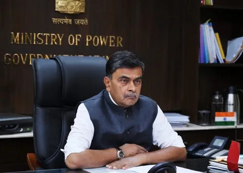 Renewable energy sources can meet 65% of world's power supply, 90% by 2050: R K Singh