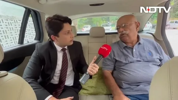 Even NDTV and veteran auto expert Tutu Dhawan went wrong on airbags