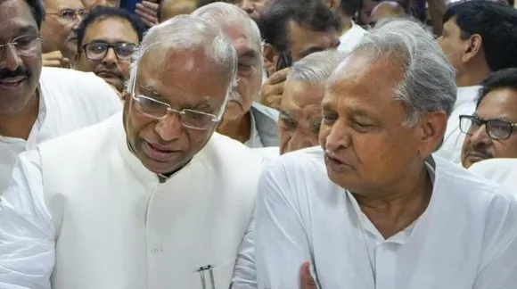 Mallikarjun Kharge's first difficult task as Congress president: To take a call on Gehlot's future