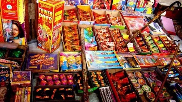 Over 1,400 kg firecrackers seized in Delhi, 5 arrested