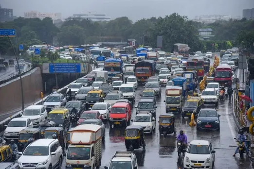 CM Eknath Shinde orders long-term plan for easing traffic congestion in Mumbai region