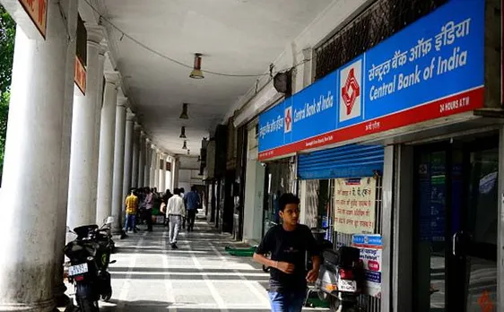 Banks to remain closed for 3 days in a row, expect huge demand for cash after break