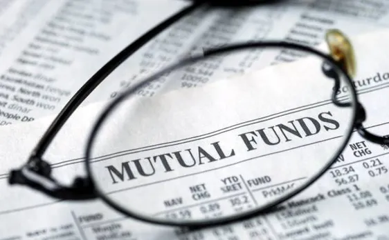 Mutual funds invest Rs 2,700 cr in stocks so far in 2017