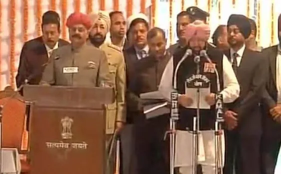 Video | Punjab govt swearing-in ceremony: Amarinder Singh takes oath as CM, Sidhu and Manpreet as cabinet ministers