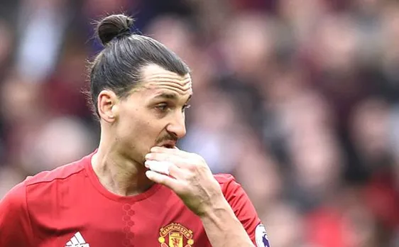 Ibrahimovic suffers knee injury in Europa League clash