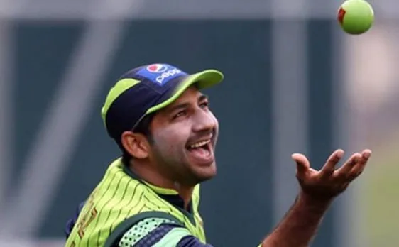 Pakistan skipper Sarfaraz Ahmed trolled on Twitter for his English, Indians stand up for him 