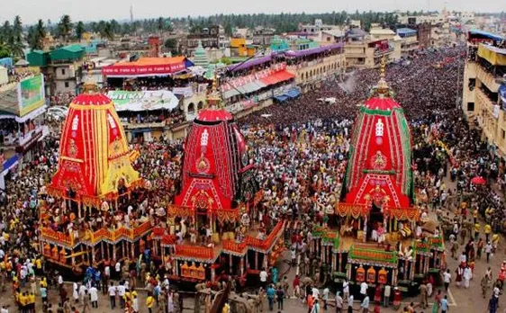 Lakhs of devotees witness Lord Jagannathâ€™s return car festival amid high security