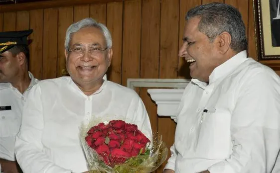 Bihar cabinet reshuffle:  Nitish Kumar gets new cabinet with 27 new ministers; 14 from NDA, 12 from JD(U) take oath