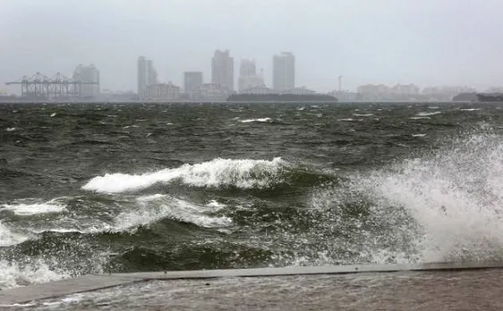 Hurricane Irma's eye-wall hits lower Florida Keys