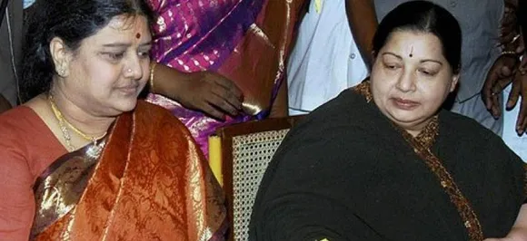 Sasikala files 55-page affidavit, says Jayalalithaa asked for help but refused to go to hospital