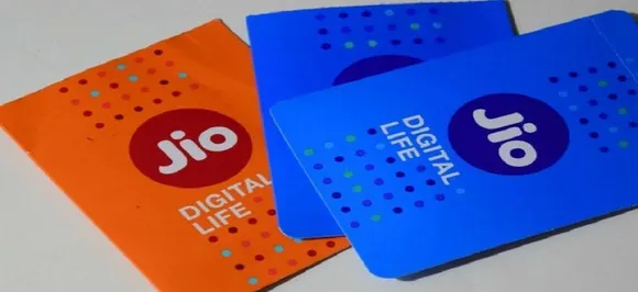 Reliance Jio launches Holiday Hungama pack, offers Rs 100 Instant discount on Rs 399 plan 