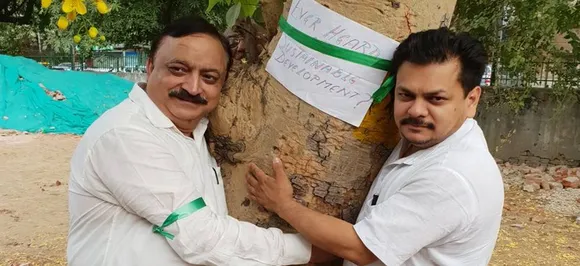 #DelhiChipkoAndolan: People protest against Centre's plan to cut 17,000 trees in Delhi