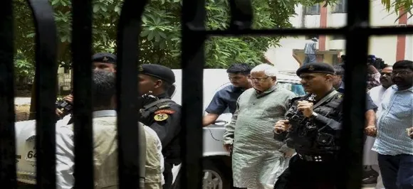 IRCTC Scam: Bail granted to Rabri Devi, Tejashwi Yadav; Lalu Yadav to appear in court on Nov 19