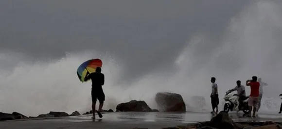 Heavy to very heavy rain may dampen festive spirit ahead of Durga Puja festival