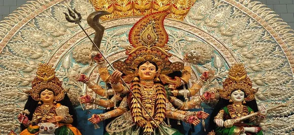 Cuttack turns golden as goddess Durga glitters with gold in Millennium City