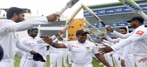 Rangana Herath takes 100th wicket at Galle as England struggle