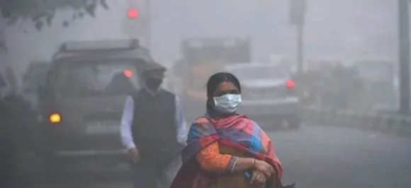 Delhi Air Pollution: Capital wakes up to hazy morning as AQI remains 'poor'