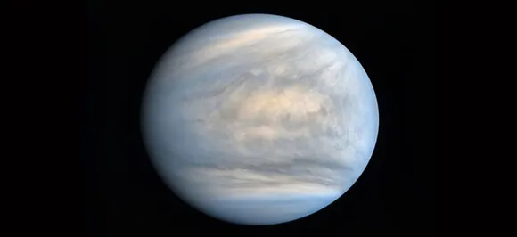 Scientists discover giant streak structure among clouds of Venus