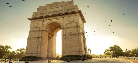 Delhi weather: National capital records warmest January day since 2012, rain likely tomorrow