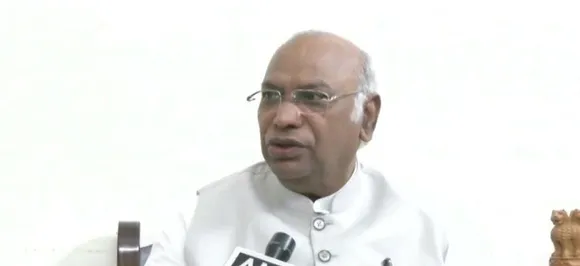 Not announcing Bharat Ratna award on Shivakumara Swami disappointing: Mallikarjun Kharge