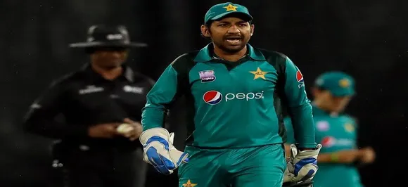 Sarfraz Ahmed, Pakistan skipper banned for four games over â€˜racistâ€™ sledge