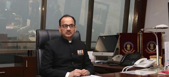 Ex-CBI chief Alok Verma may face departmental action for defying government order